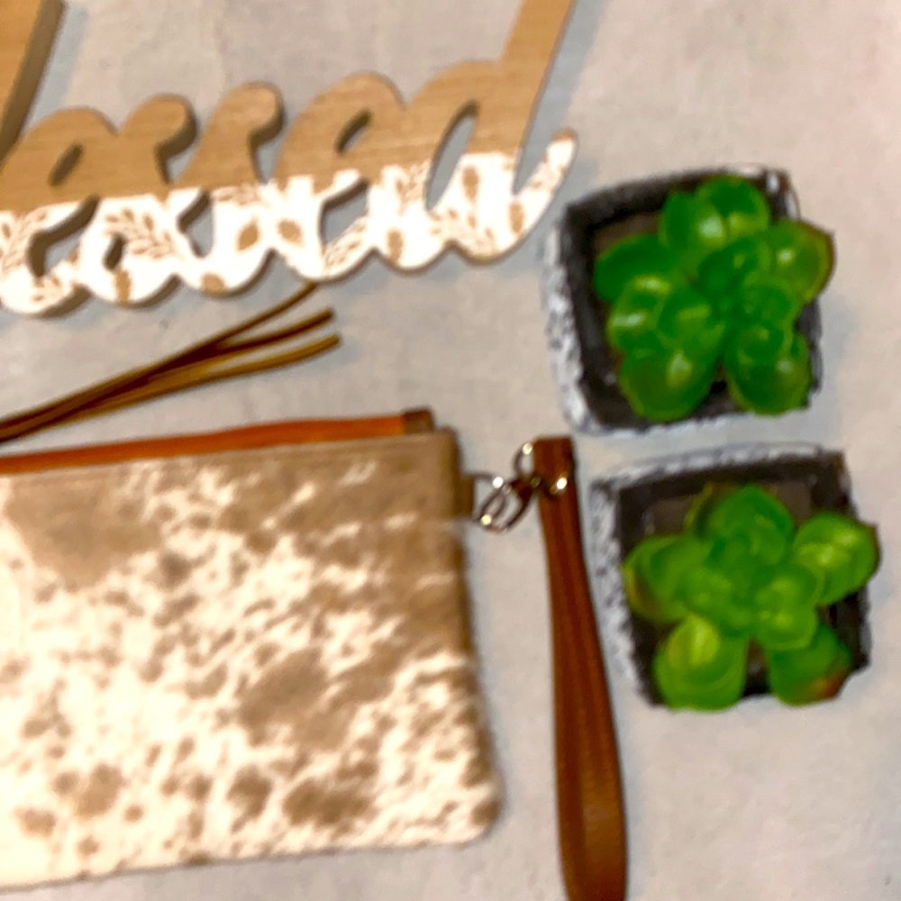 New Handmade Real Cowhide Hair On Wristlet Wallet Handbag ~ Brown & Cream#921 - Picture 2 of 5